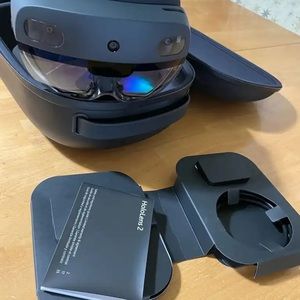 Microsoft Hololens 2 Smart Glasses AR Headset From Japan Unused